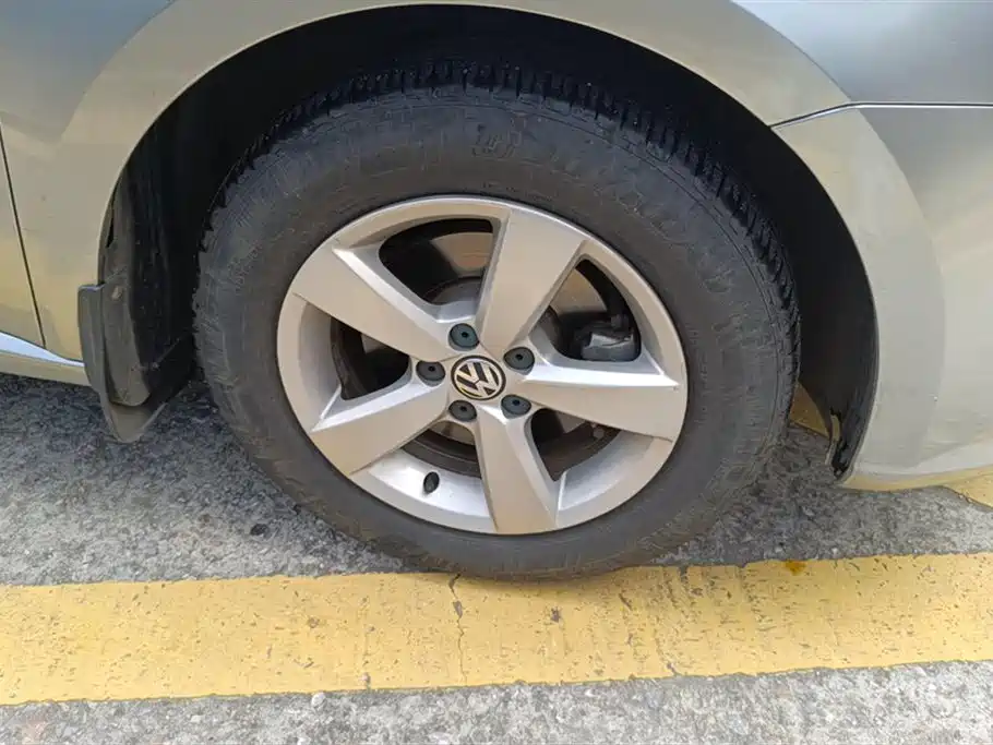 Gran Lavida 1.6 L Auto Style