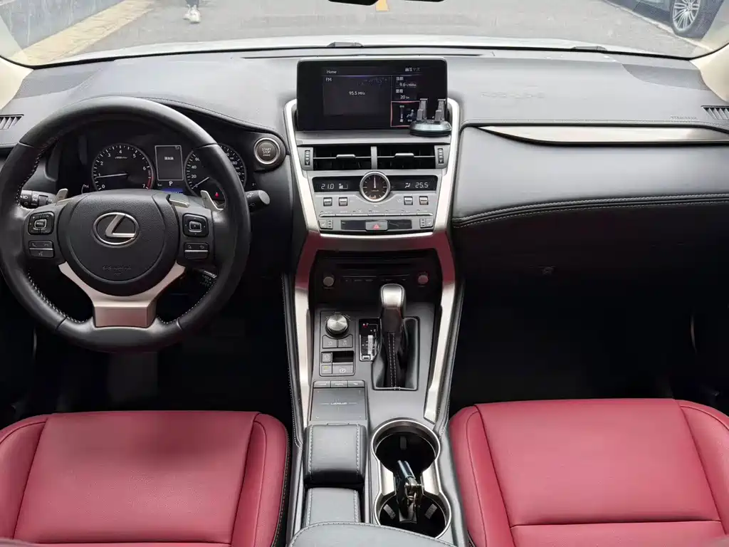 Lexus NX 200 FWD Comfort CN-VI