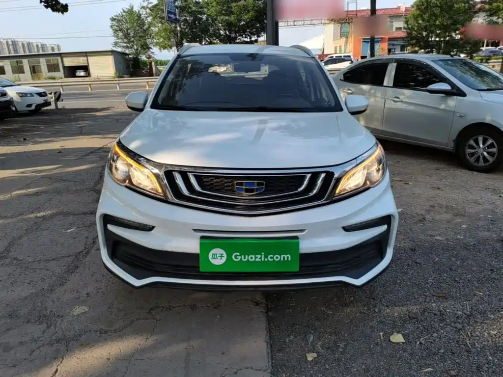 Vision X3 远景X3 2019款 升级版 1.5 L 手动精英型