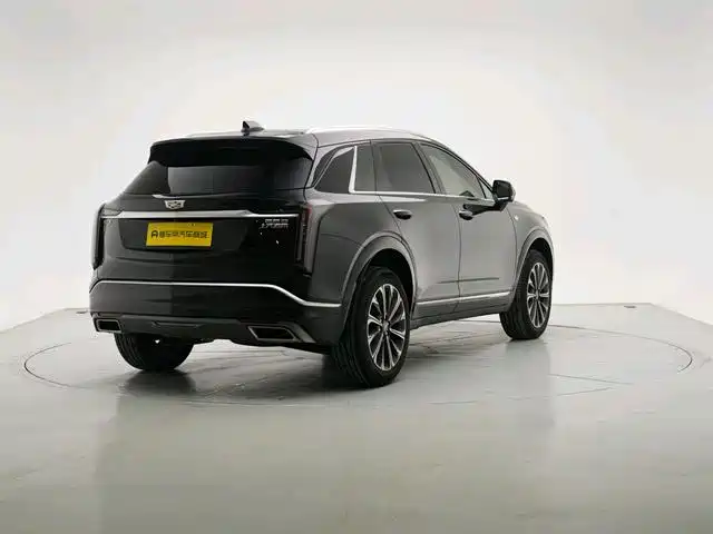Cadillac XT5 2.0 T Metropolis