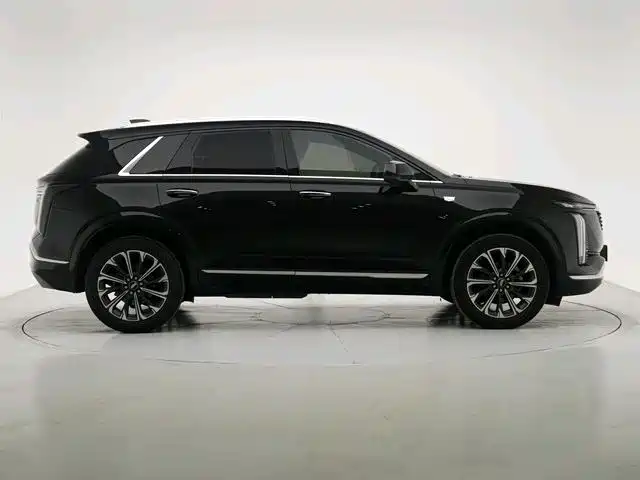 Cadillac XT5 2.0 T Metropolis