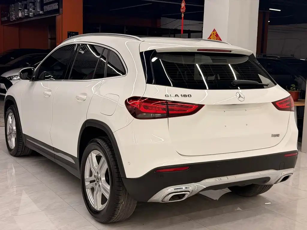 Mercedes-Benz GLA 奔驰GLA 2022款 改款 GLA 180