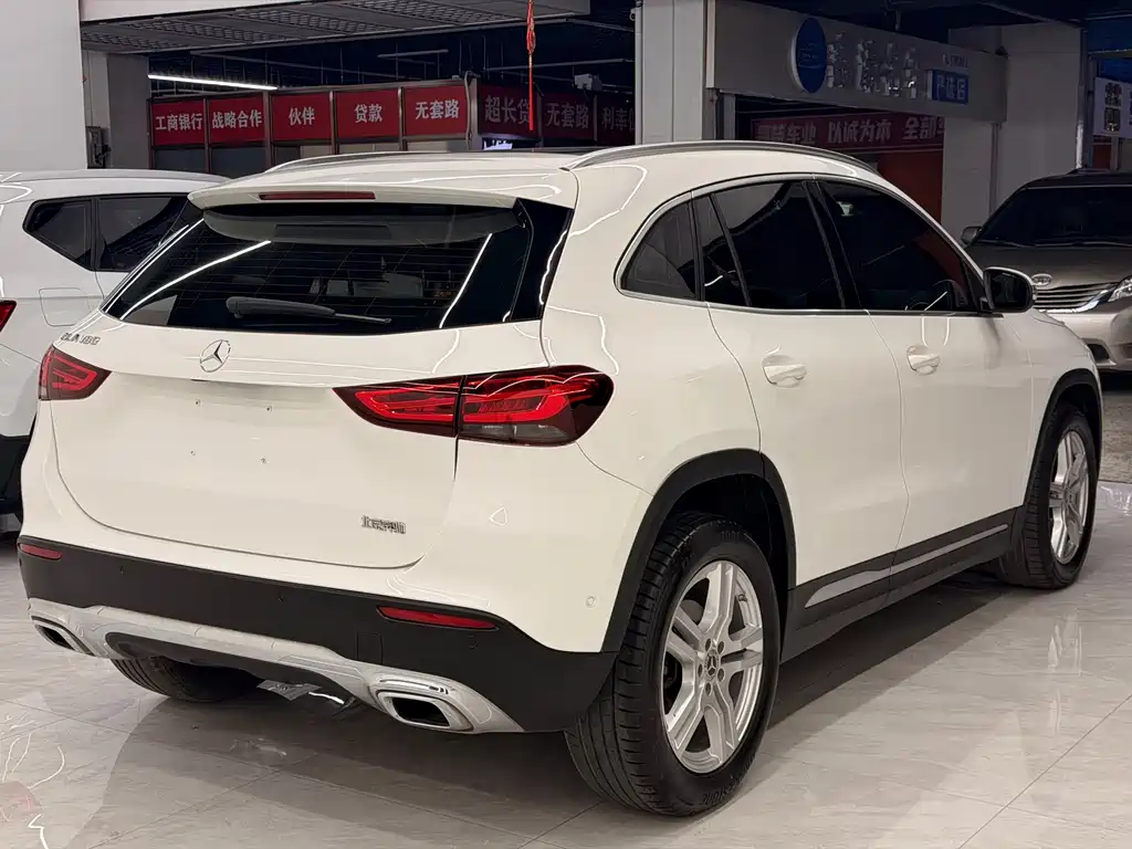 Mercedes-Benz GLA 奔驰GLA 2022款 改款 GLA 180