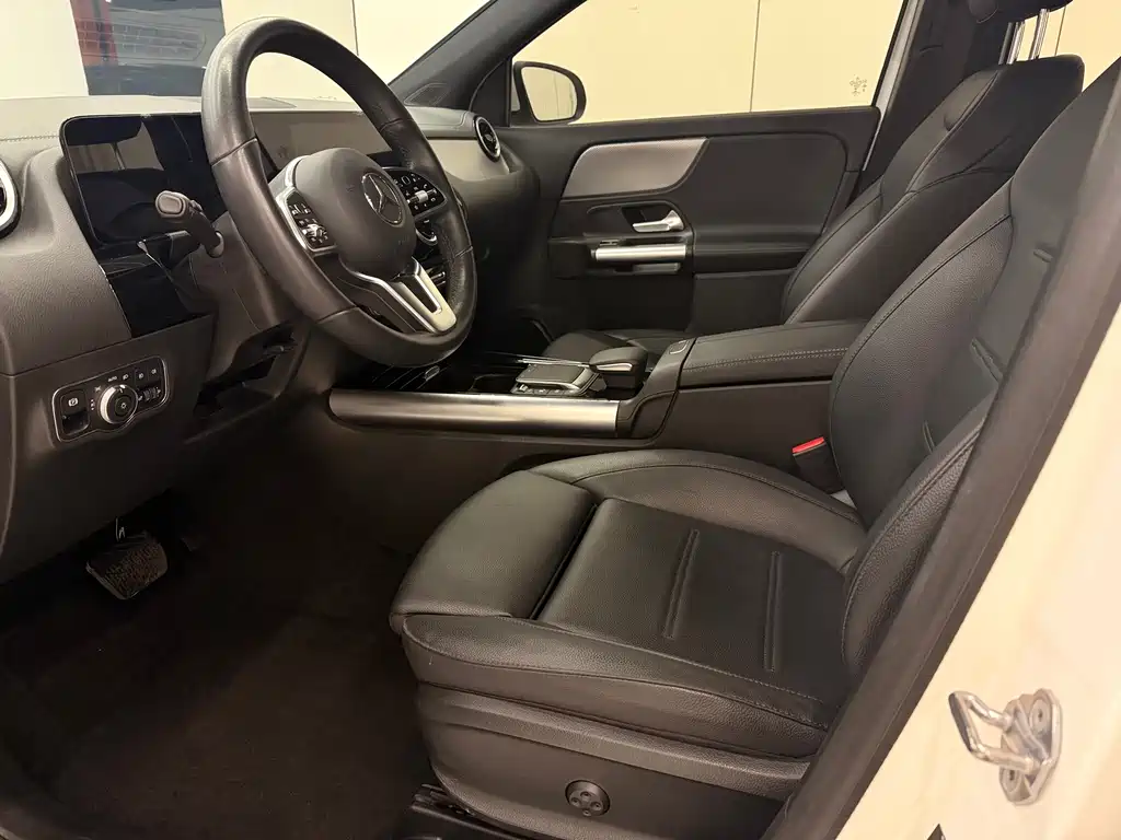 Mercedes-Benz GLA 奔驰GLA 2022款 改款 GLA 180