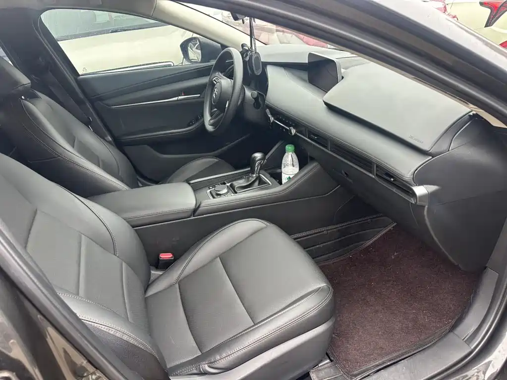 Mazda 3 Axela 2.0 L Auto Quality Engine