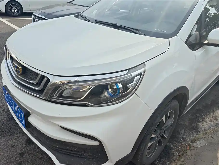Vision X3 远景X3 2019款 升级版 1.5 L 手动精英型