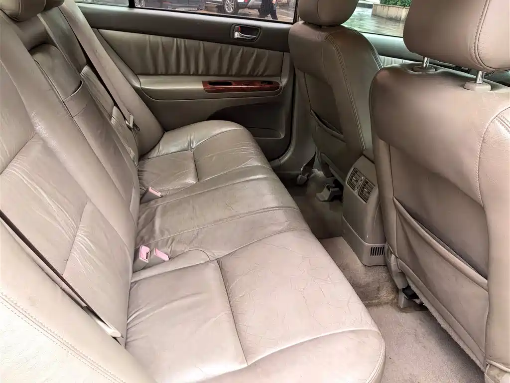 Camry (Overseas) 凯美瑞(海外) 2005款 2.4 豪华版