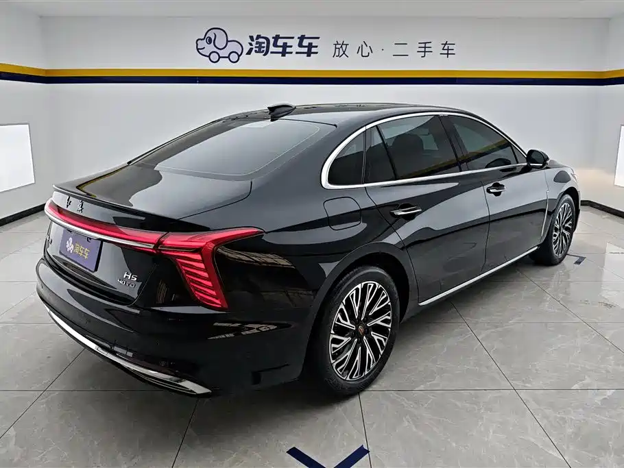 Hongqi H5 2.0 T Auto Connected Flagship