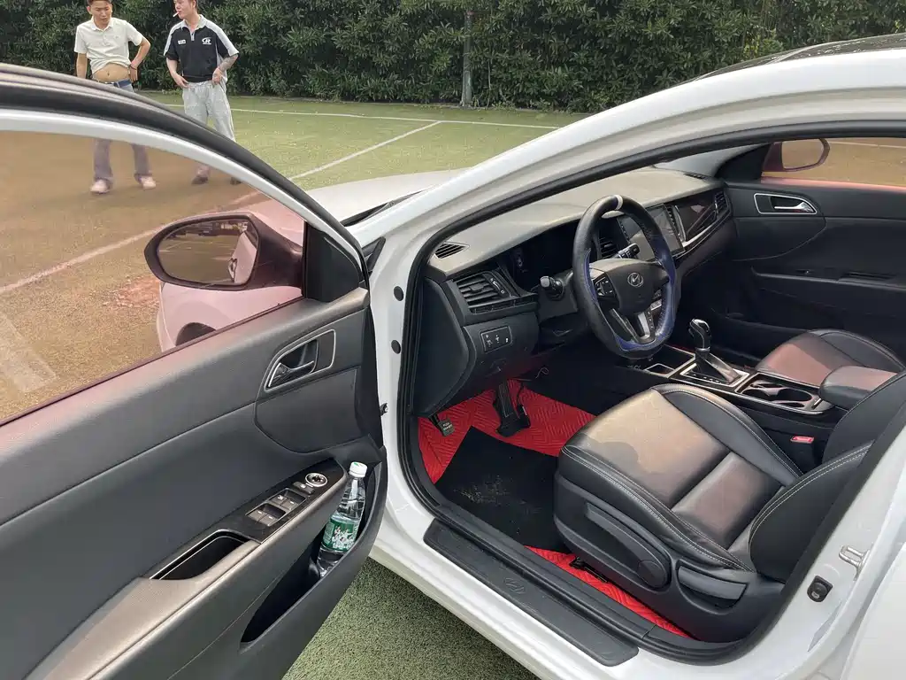 Mistra 1.6 T Auto Intelligent GLS CN-V