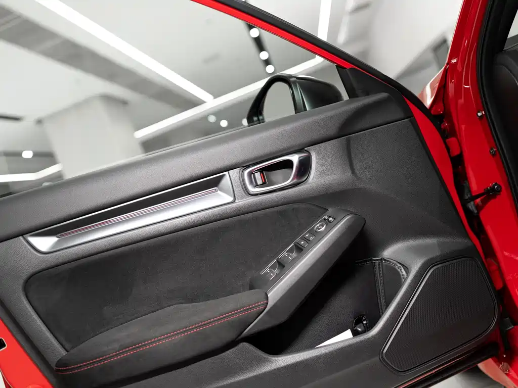 Civic (Import) 2.0 T 420 TURBO TYPE R