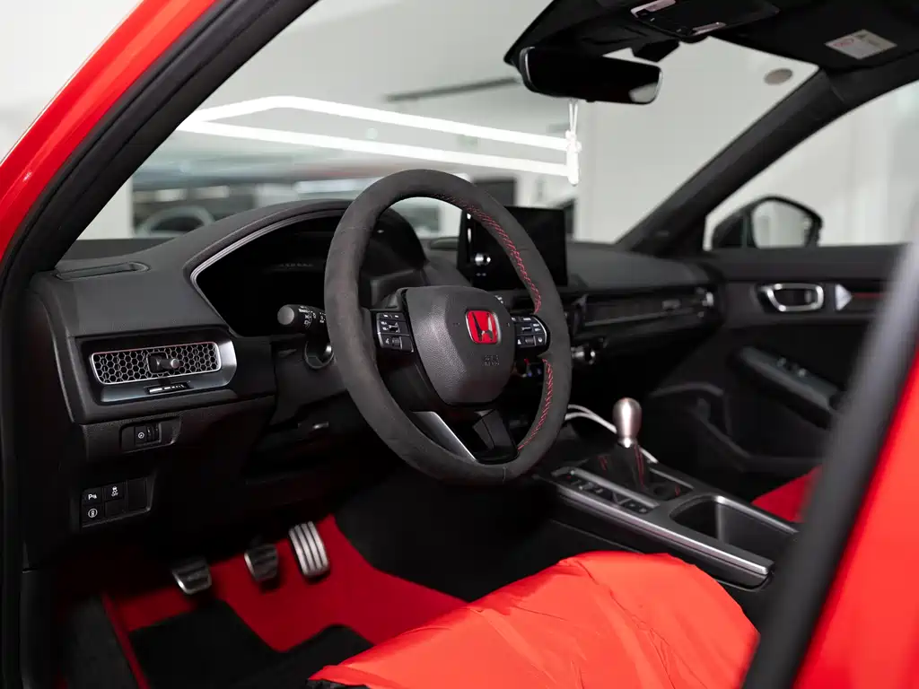 Civic (Import) 2.0 T 420 TURBO TYPE R