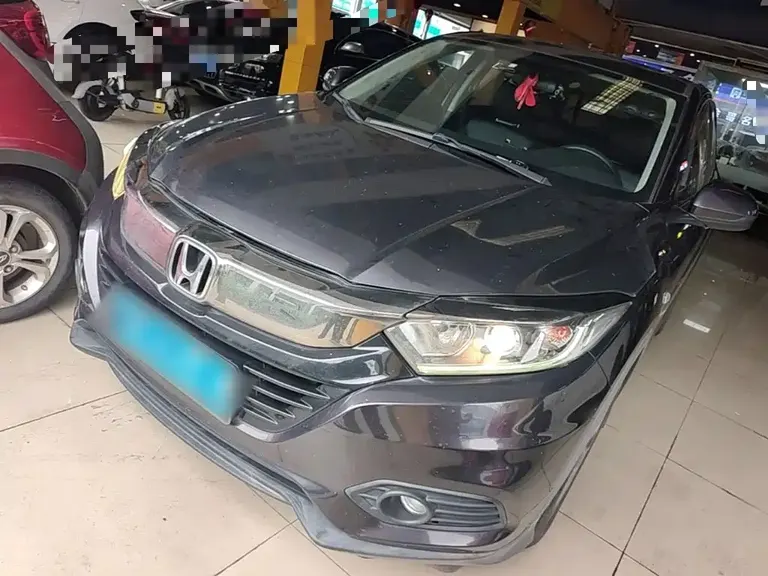 Honda Vezel 1.5 L CVT Elite