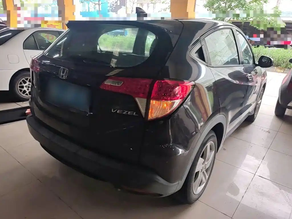 Vezel 1.5 L CVT Elite