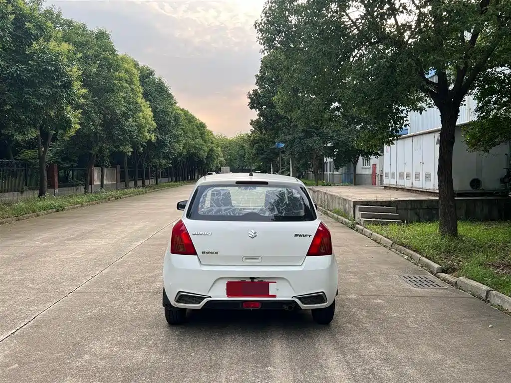 Swift 1.3 L Manual Value