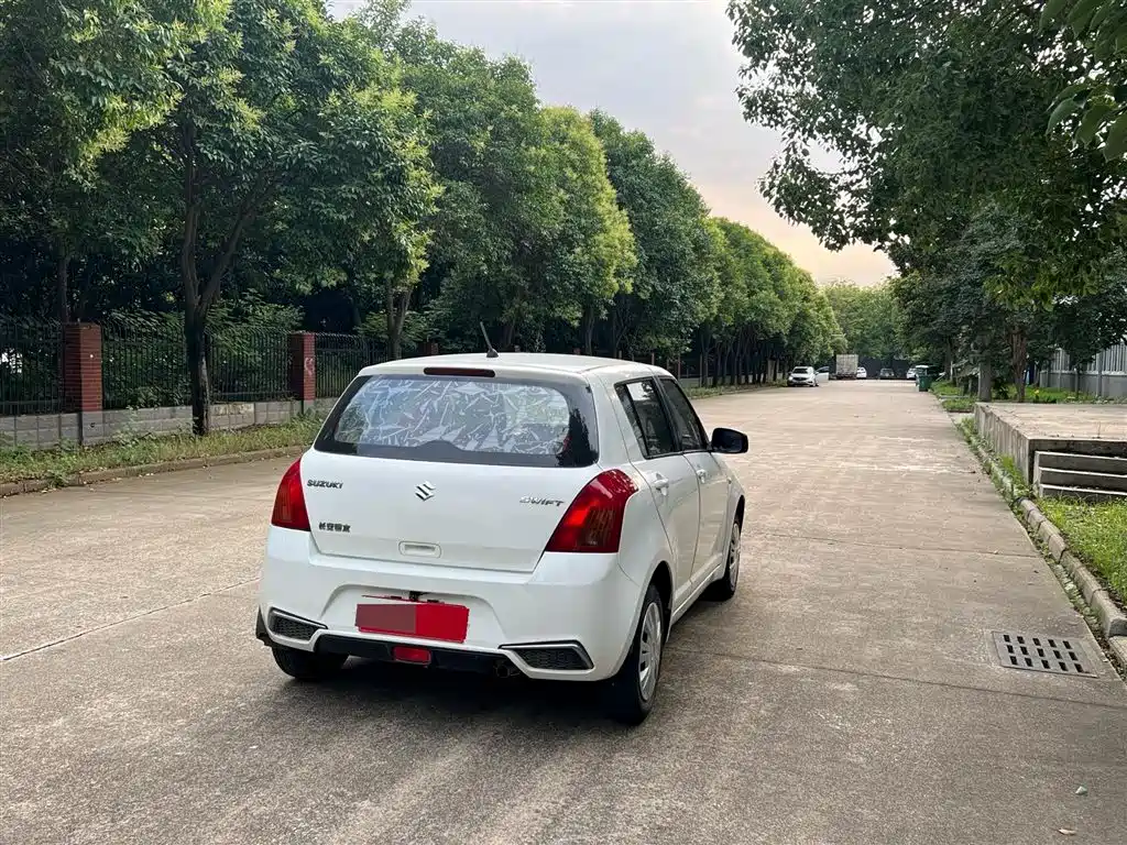 Swift 1.3 L Manual Value