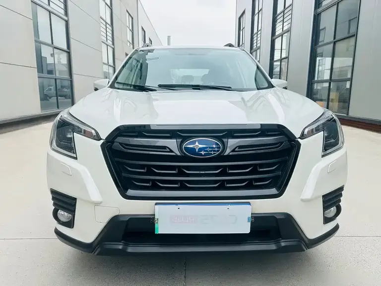 Subaru Forester 2.0 i Luxury
