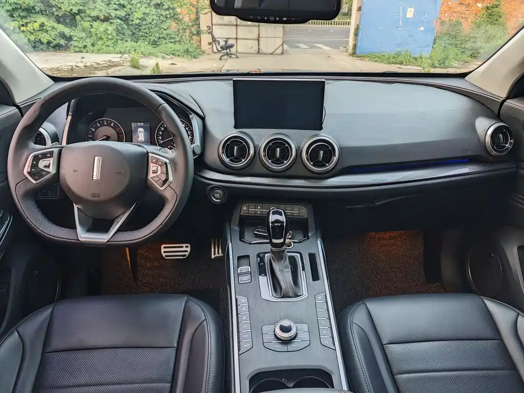 WEY VV5 2.0 T Super Luxury