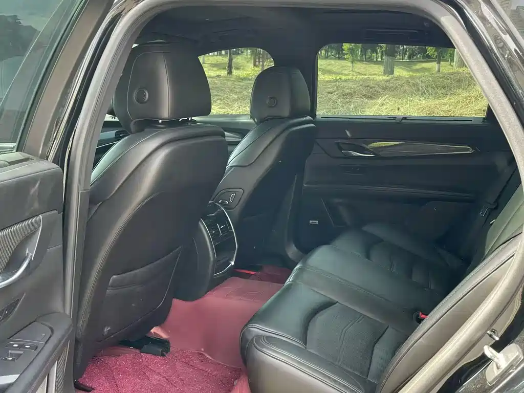 Cadillac CT6 28 T Leading Sport