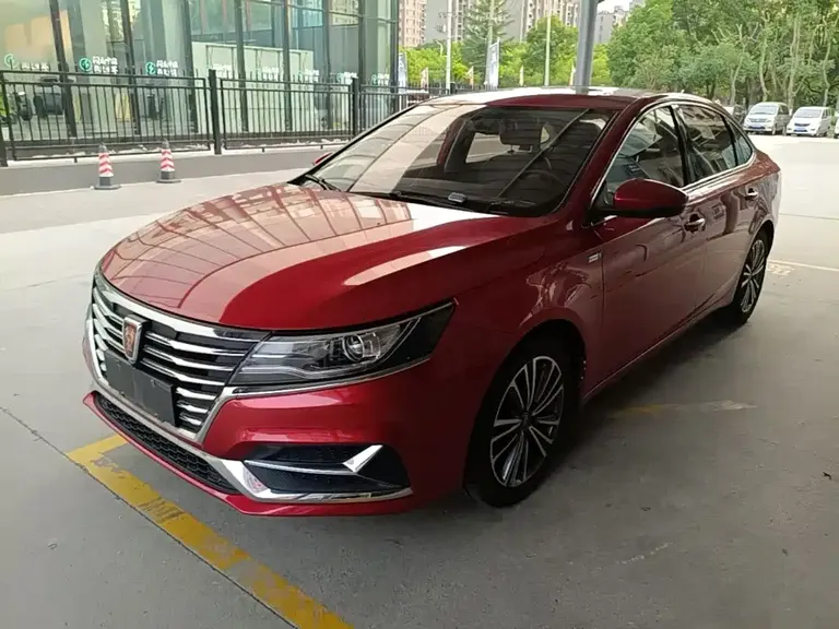 Roewe i6 Classic PLUS 1.6 L CVT 4 G Connected Glory Flagship