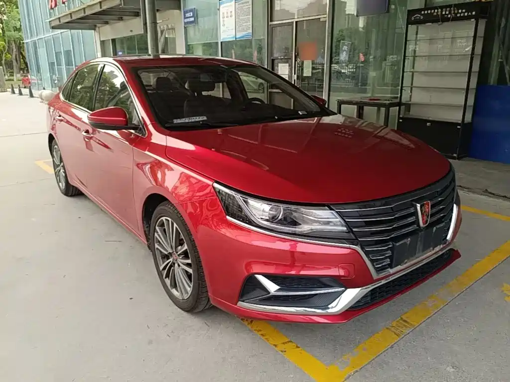 Roewe i6 Classic PLUS 1.6 L CVT 4 G Connected Glory Flagship