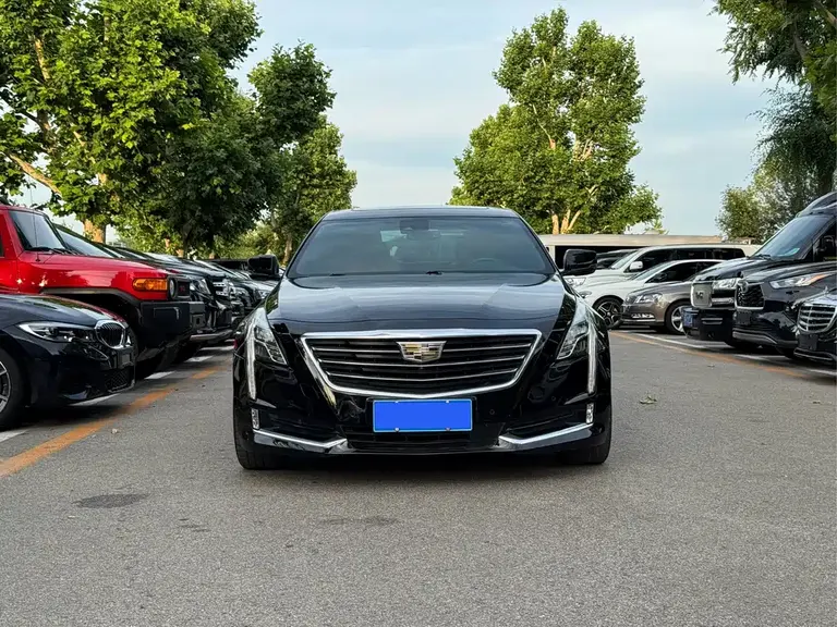 Cadillac CT6 28 T Leading