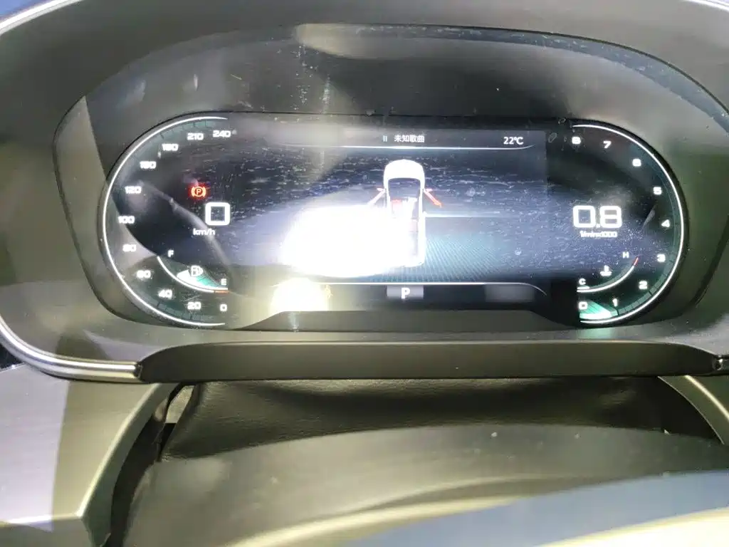 Roewe iMAX8 400 TGI Supreme Series Honored