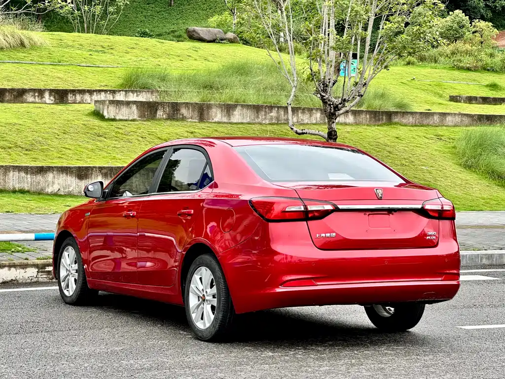 Roewe 360 荣威360 2018款 PLUS 1.5 L 手动尊享版