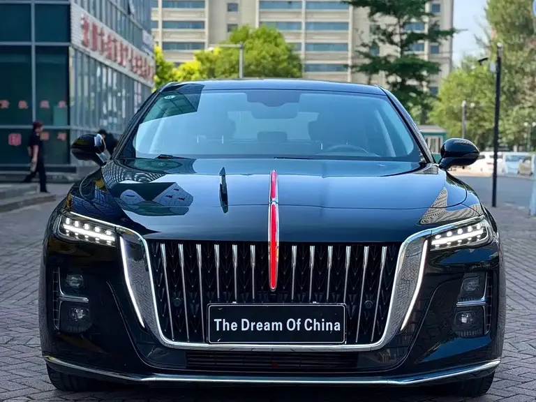Hongqi H5 2.0 T Auto Connected Flagship Enjoyment