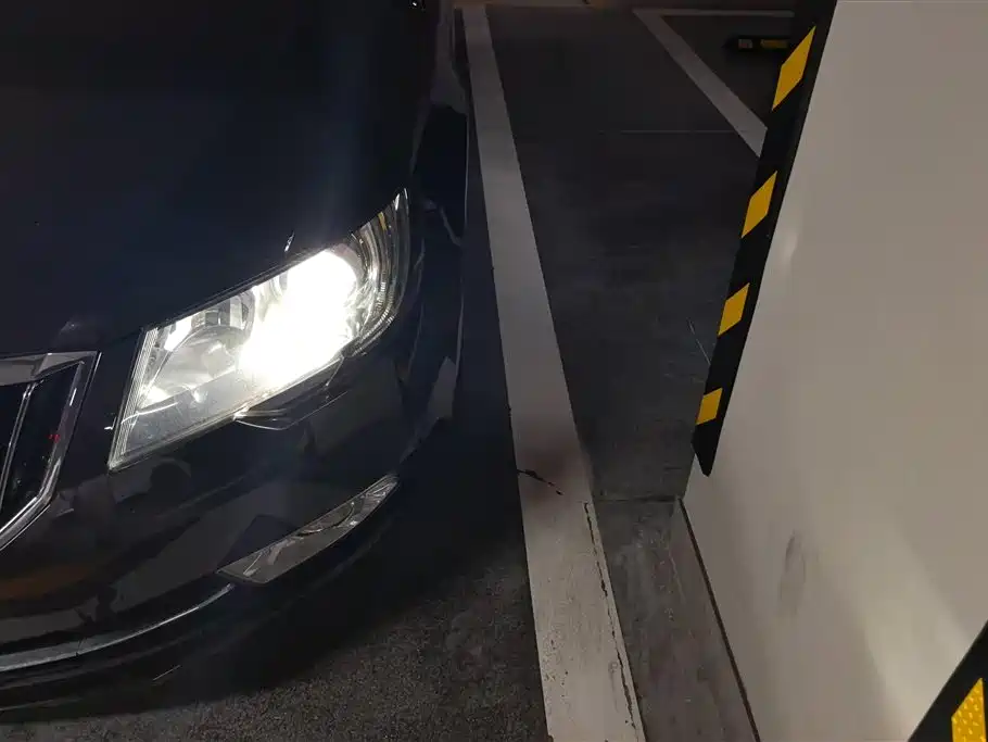 Superb 1.8 TSI Auto Elegant