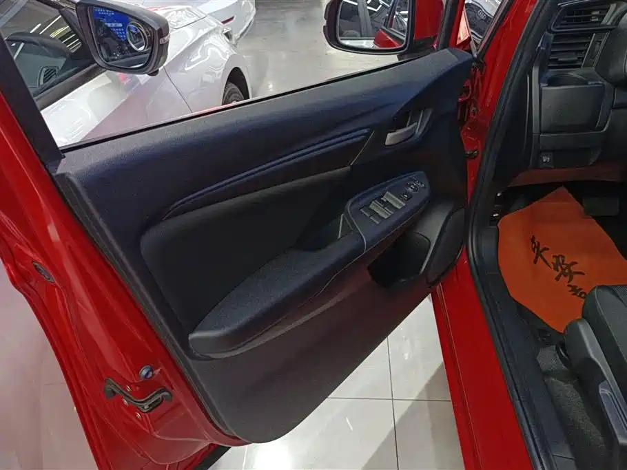 Fit 1.5 L CVT Comfort Sunroof