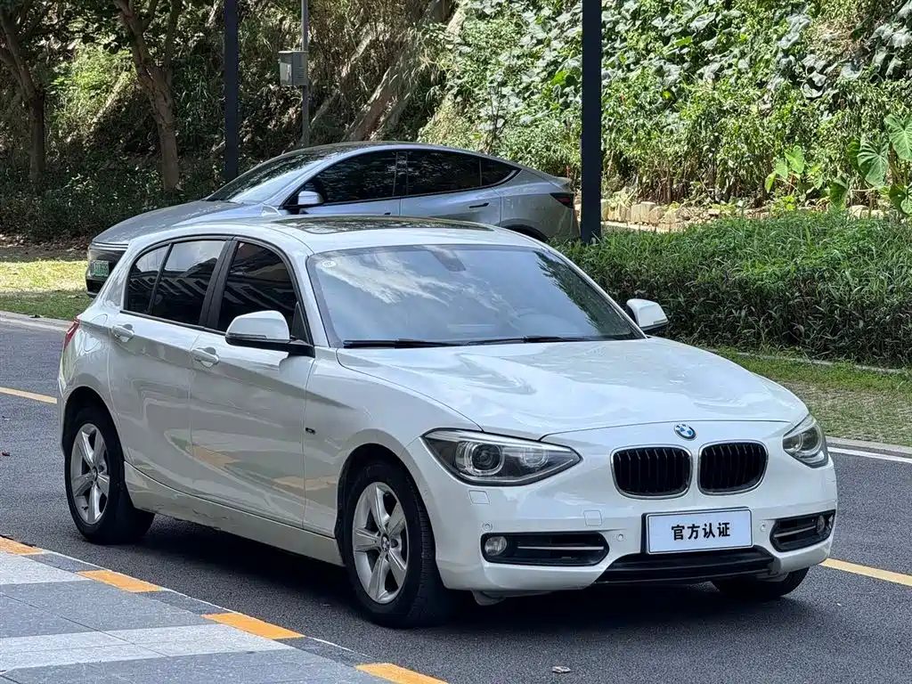 BMW 1 Series (Import) Facelift 118 i Sport