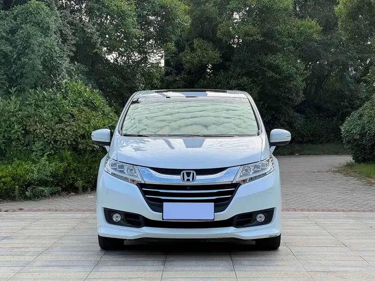 Honda Odyssey Facelift 2.4 L Supreme