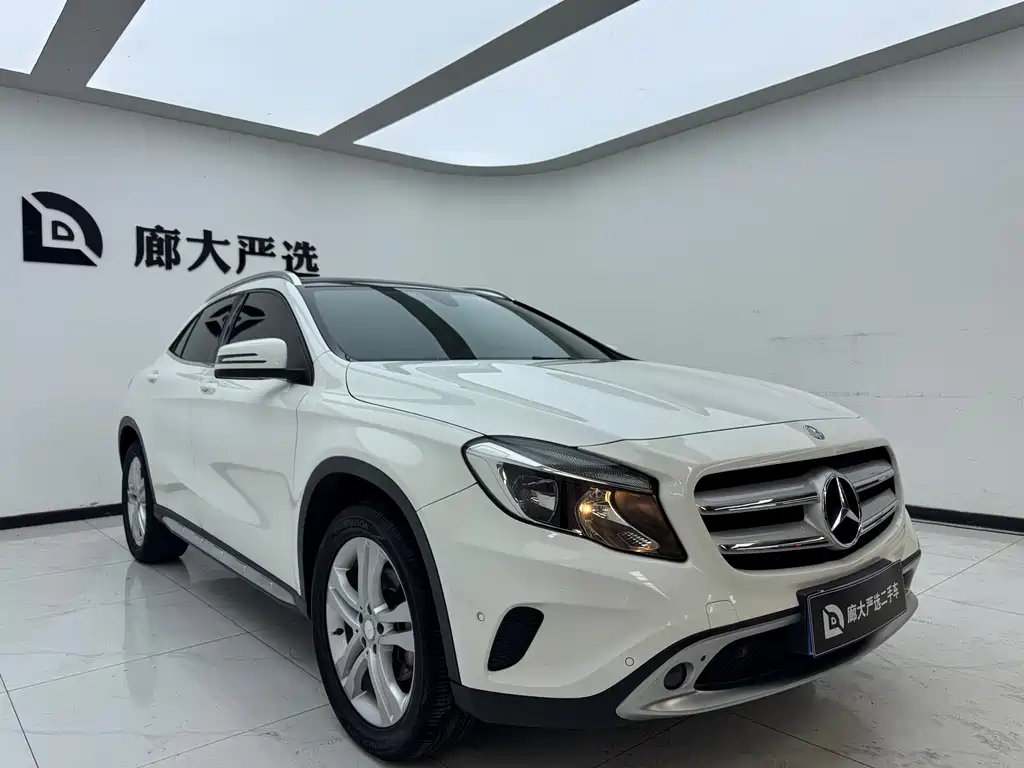 Mercedes-Benz GLA GLA 200 Dynamic