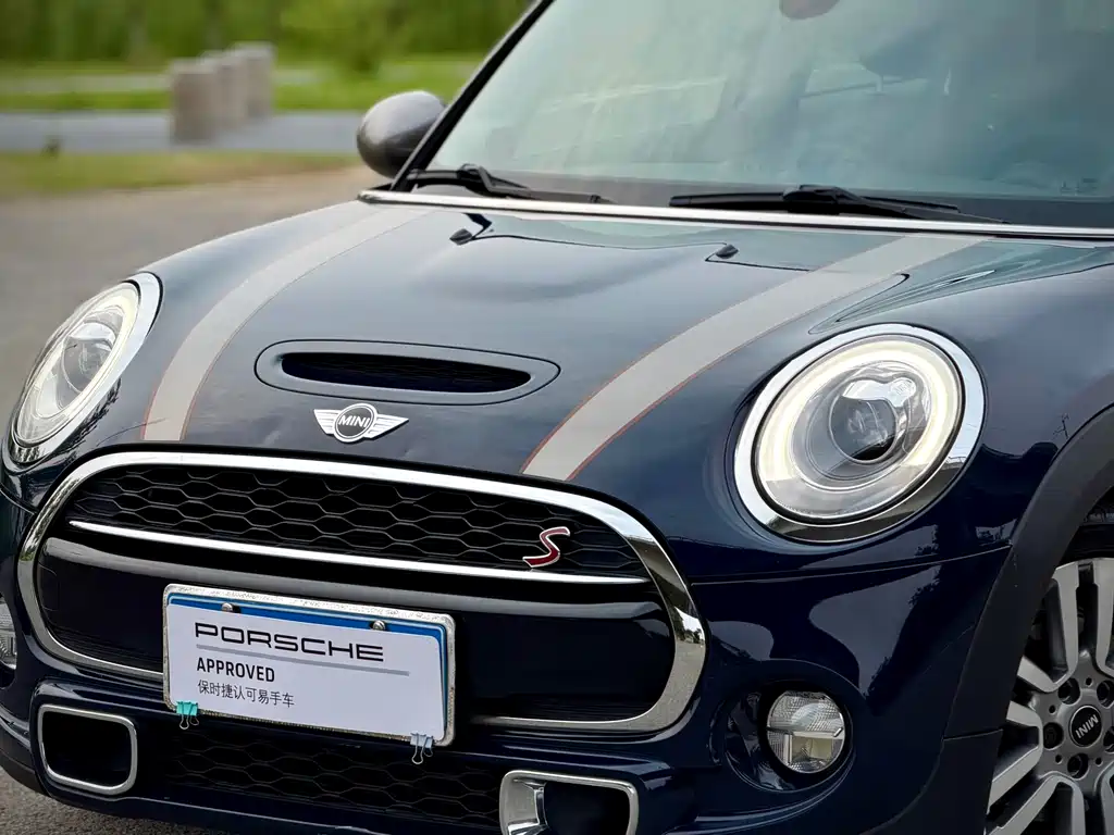 MINI MINI 2016款 2.0 T COOPER S SEVEN