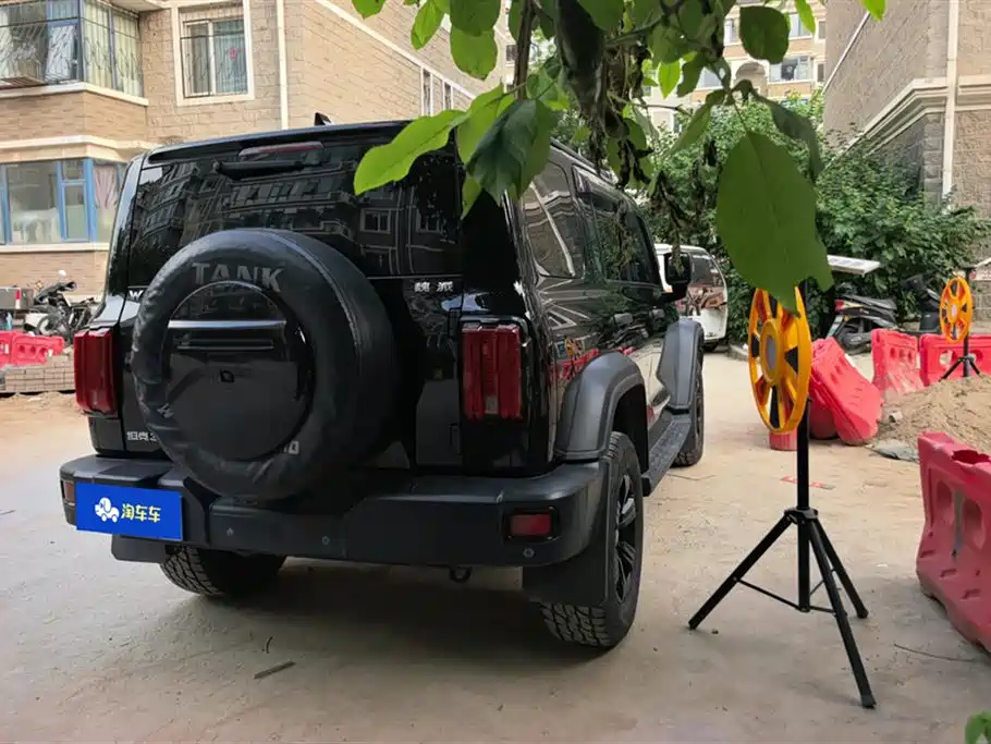 Tank 300 Offroad 2.0 T Conqueror