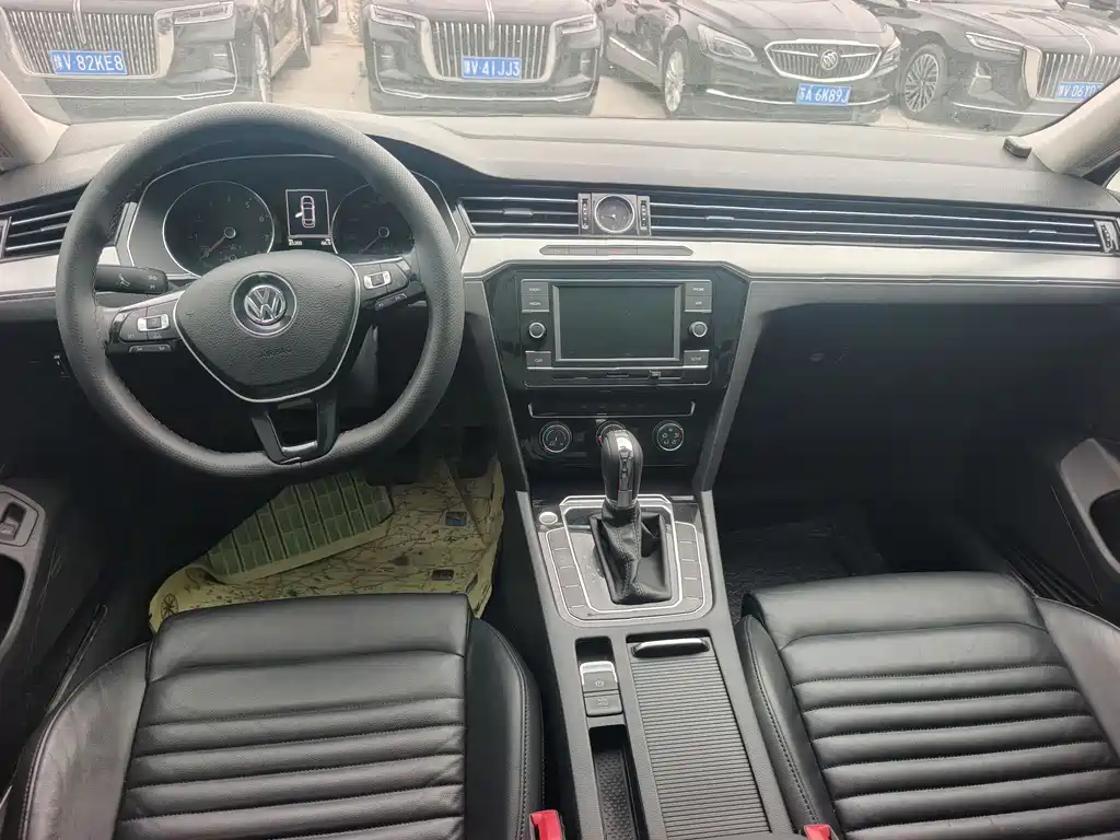 Magotan 280 TSI DSG Leading