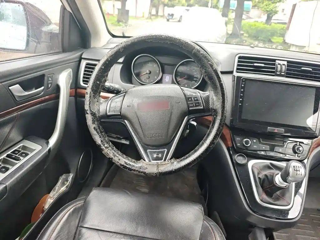 Haval H6 哈弗H6 2014款 运动版 2.0 T 柴油 手动两驱精英型