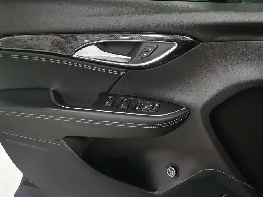 Envision Plus Envision Plus 652 T 5-seat Luxury