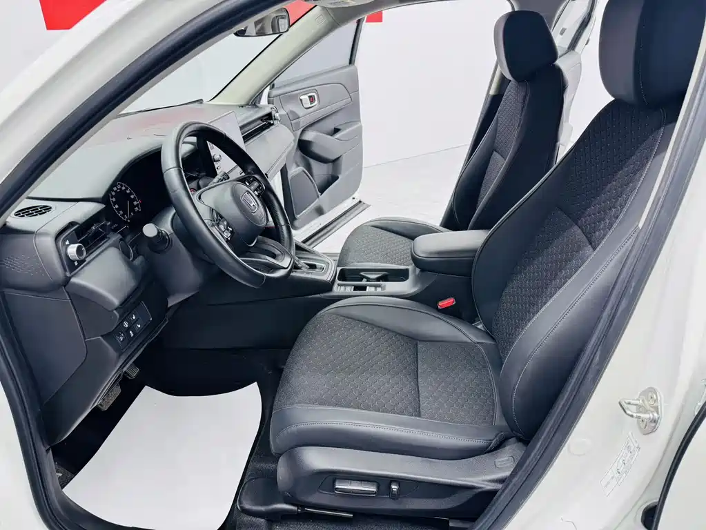 Honda XR-V 1.5 L CVT Hot Trend