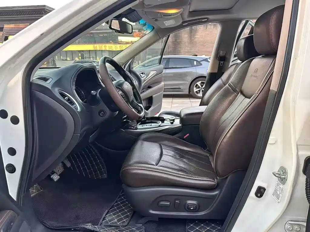 Infiniti QX60 (Import) 3.5 L 4 WD All-round