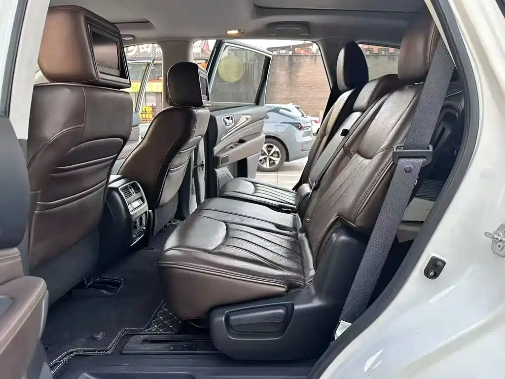 Infiniti QX60 (Import) 3.5 L 4 WD All-round