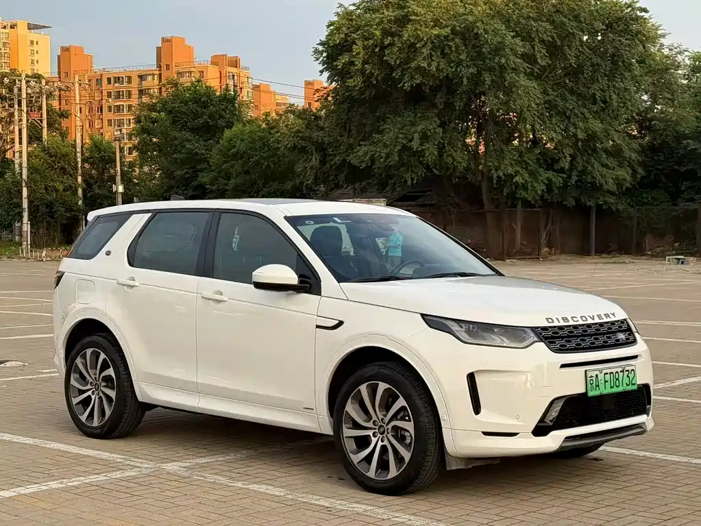 Discovery Sport NEV P300 e Performance Tech