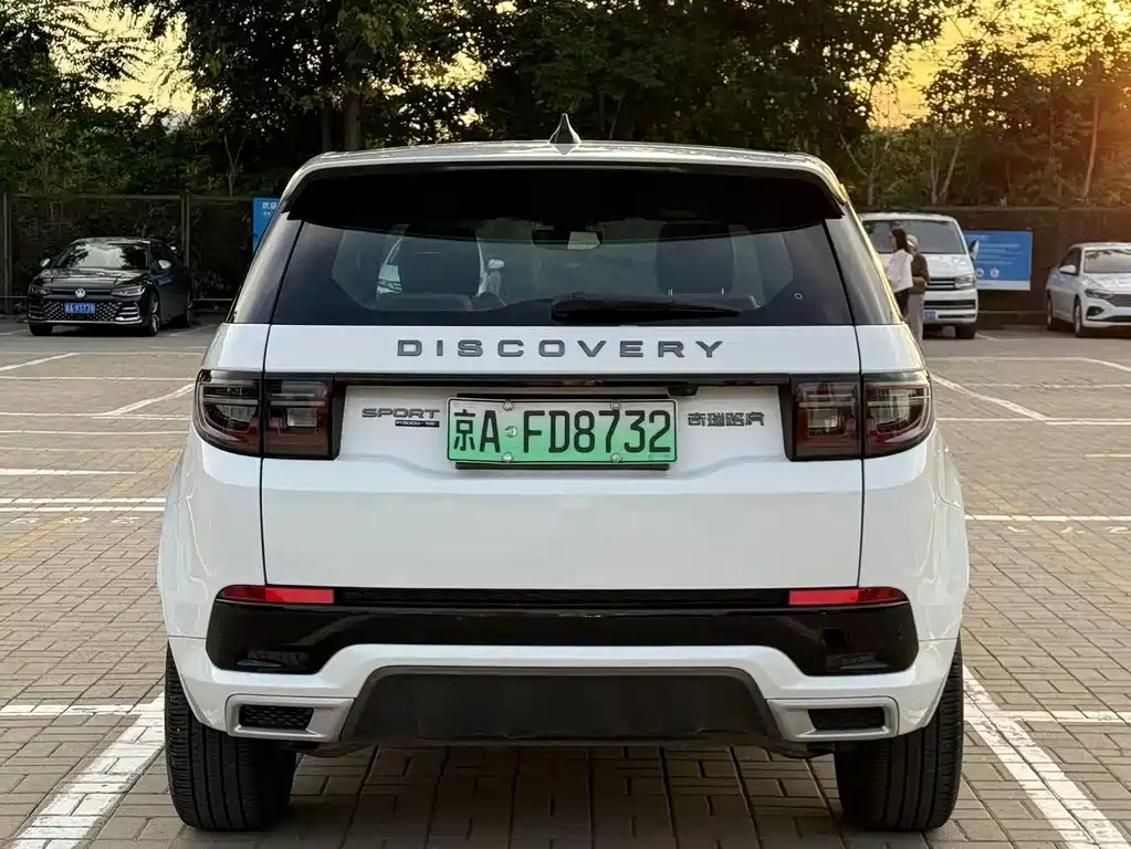 Discovery Sport NEV P300 e Performance Tech
