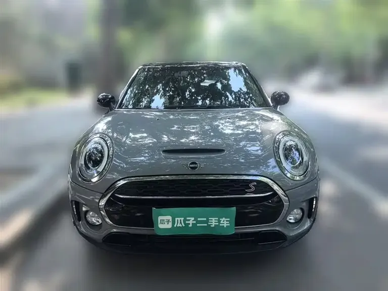 MINI CLUBMAN MINI CLUBMAN 2019款 2.0 T COOPER S 登月版