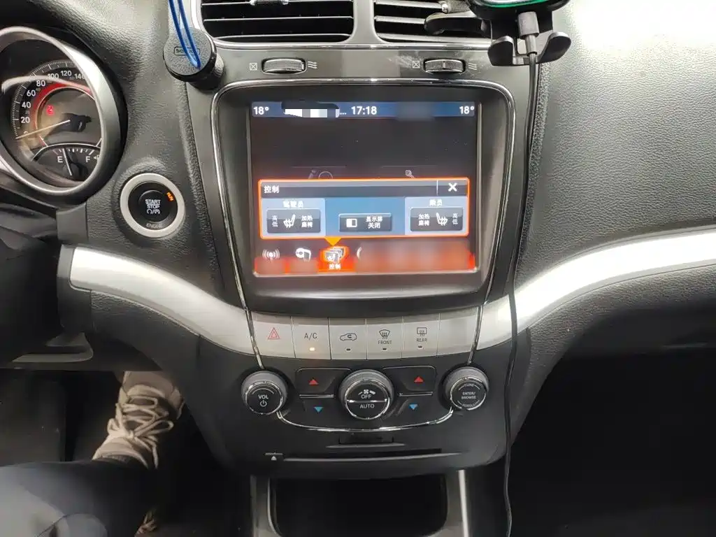 Journey 2.4 L 2 WD Premium Style