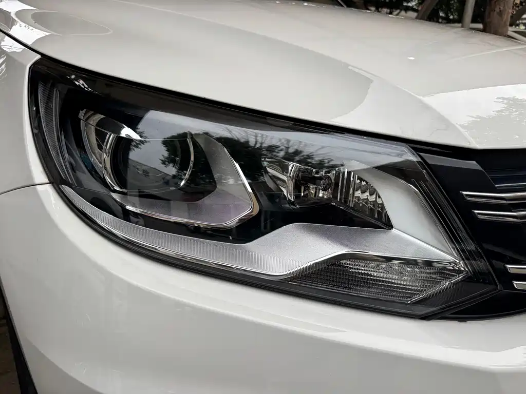 Tiguan 300 TSI Auto 2 WD Luxury