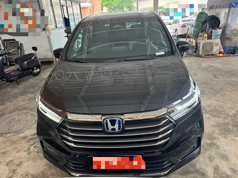 Honda Odyssey 2.0 L e:HEV Sharp· Shine Enjoyment