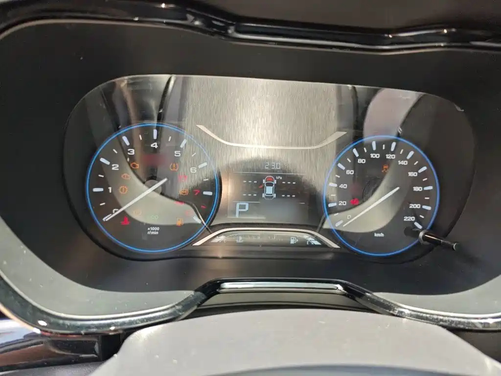 GAC Trumpchi GS4 235 T DCT 2 WD Luxury Connected Million Commemorative