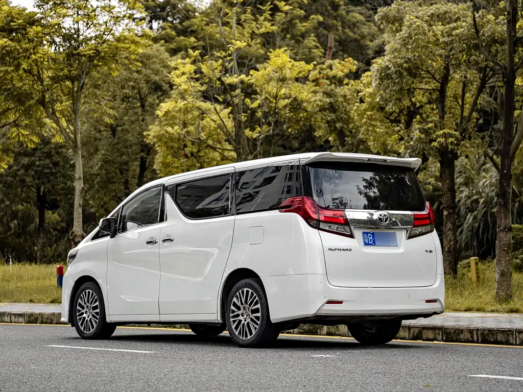 Alphard 3.5 L Luxury