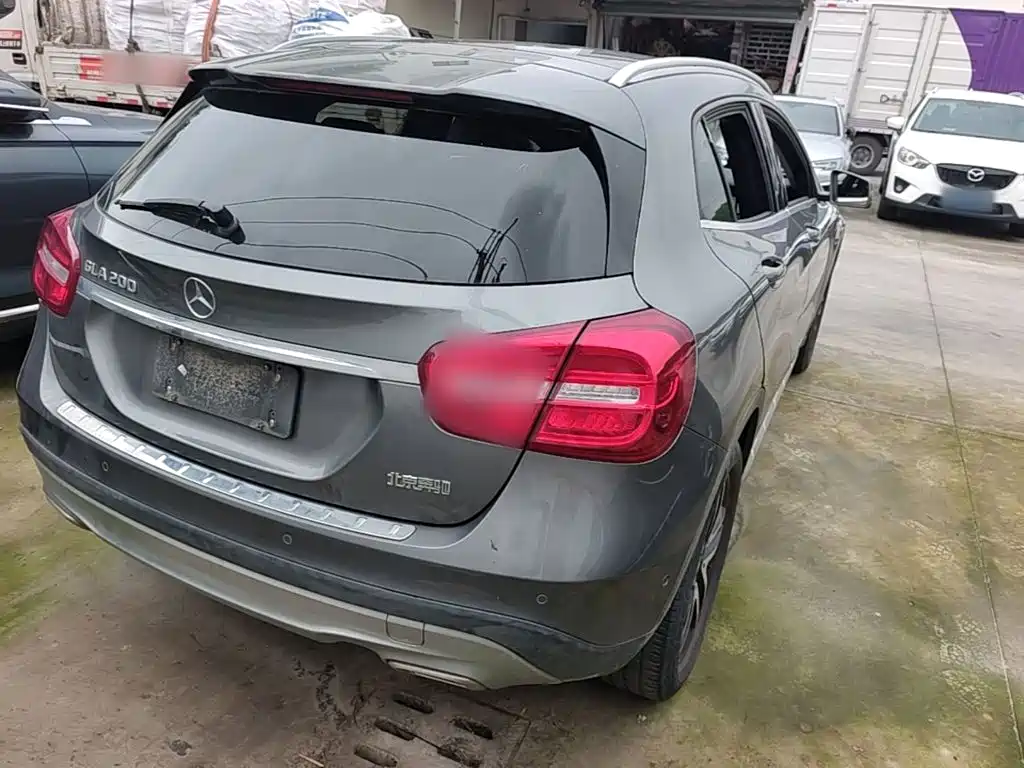 Mercedes-Benz GLA GLA 200 Fashion